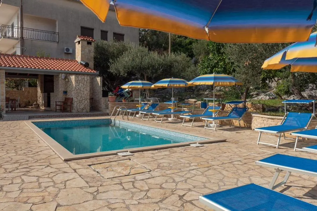 Apartmani Grga Trogir