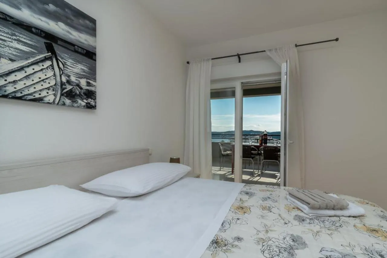 Apartment Apartmani Grga Trogir Croatia