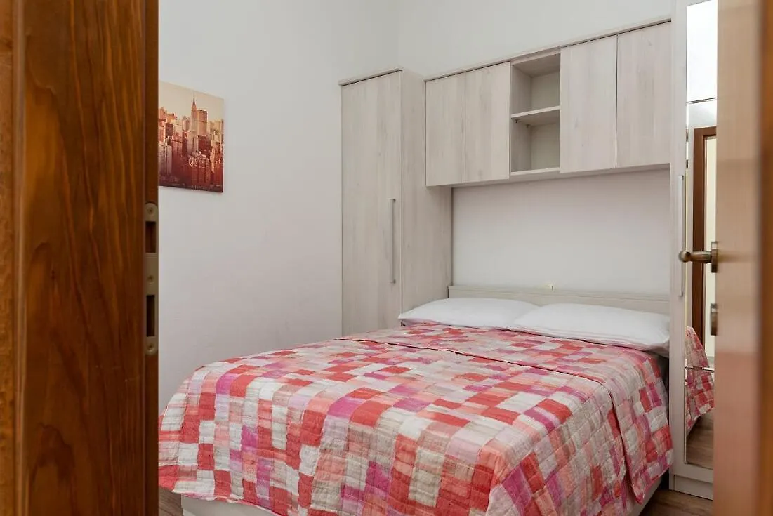 Apartment Apartmani Grga Trogir